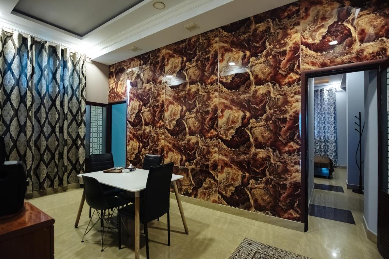 Golden Seconds Hotel Yerevan Exterior foto